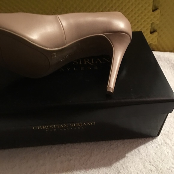 🌹🌹NWT Gorgeous Nude 4”-heels  comfortable shoes - Picture 3 of 5